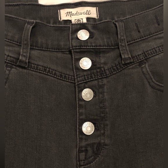 Madewell 10" High-Rise Yoke Detail Button Front Roadtripper Jeans - Picture 6 of 15